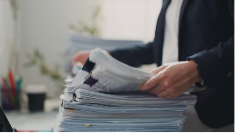 Ai-je le droit d’accéder à la copie de mon dossier pénal ?
